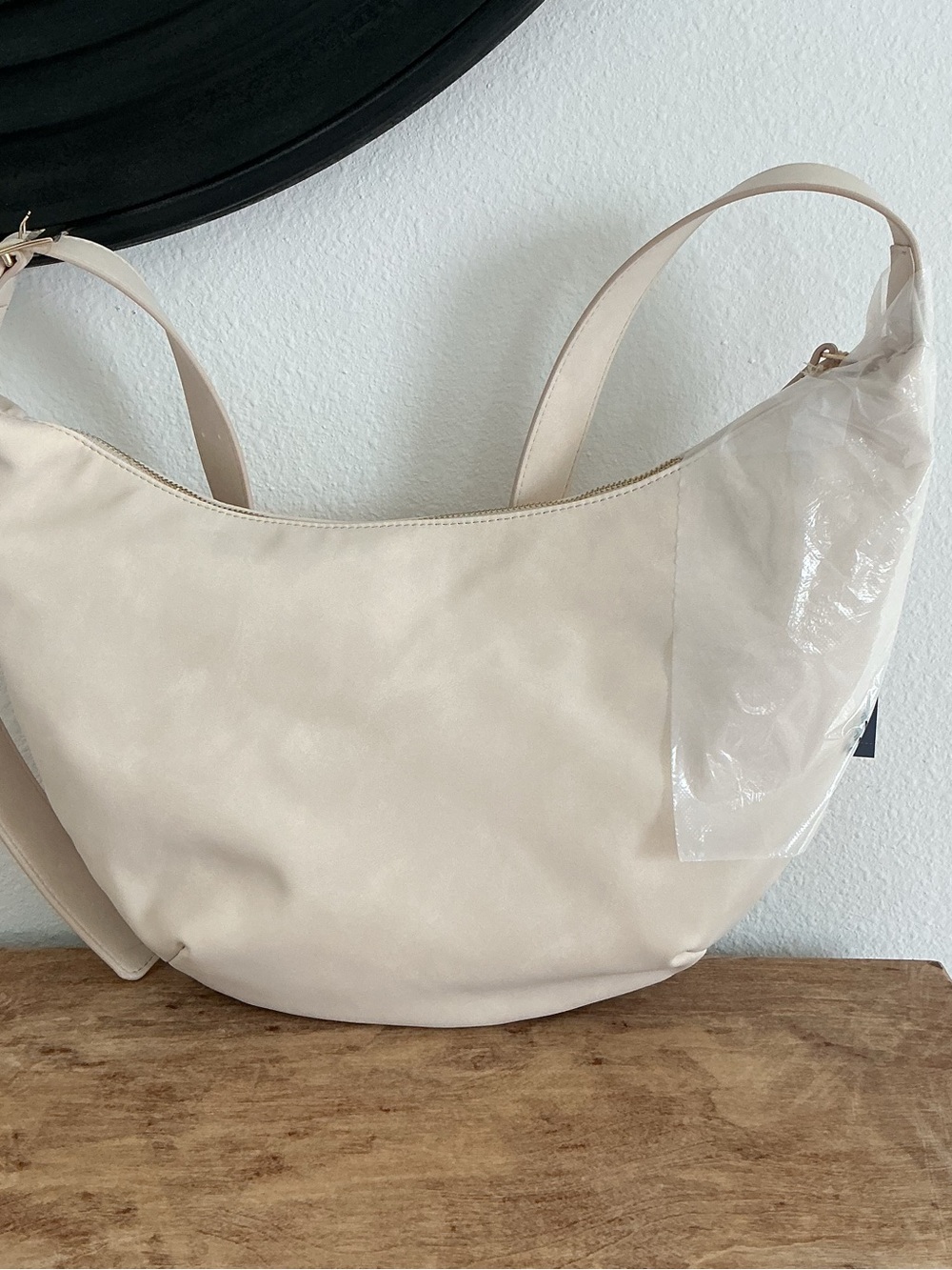 Universal Thread Cream Crescent Shoulder Bag